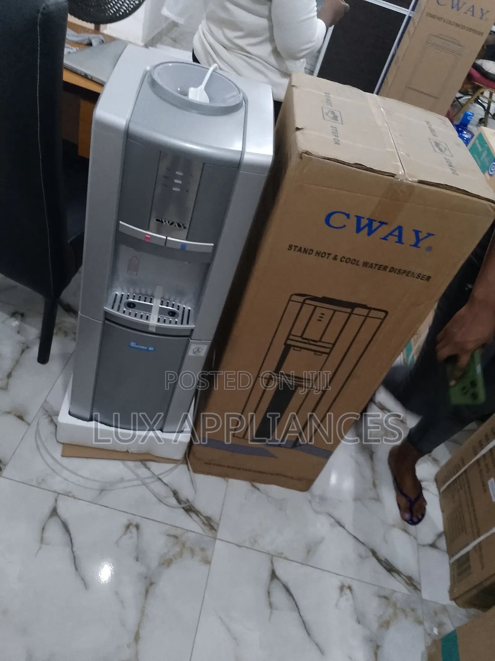 Trending Gray Cway Dispenser
