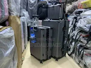 Set of Quality Travel Luggage With Water Holder