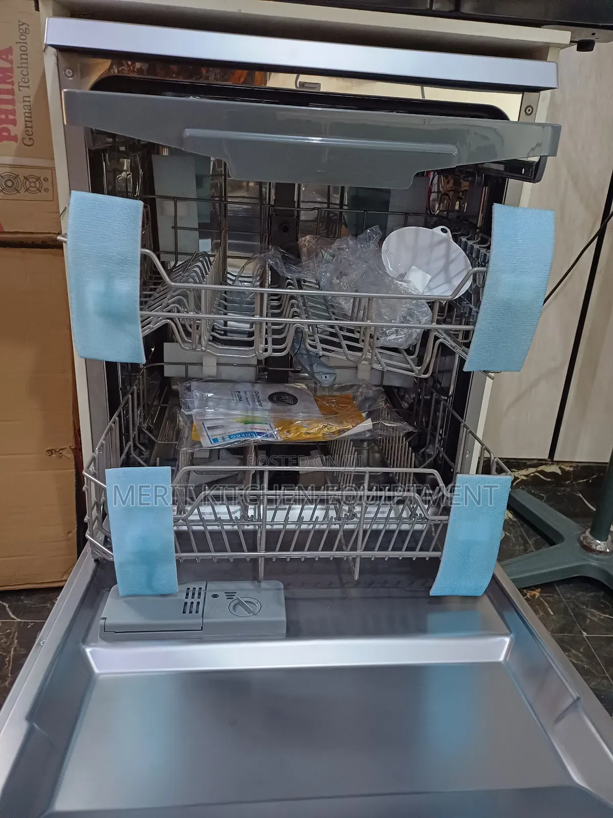 Dish Washer (30-35plates)