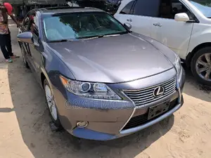 Lexus ES 350 FWD 2015 Gray