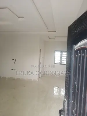 2bdrm Block of Flats in Rumuagholu, Obio-Akpor for rent