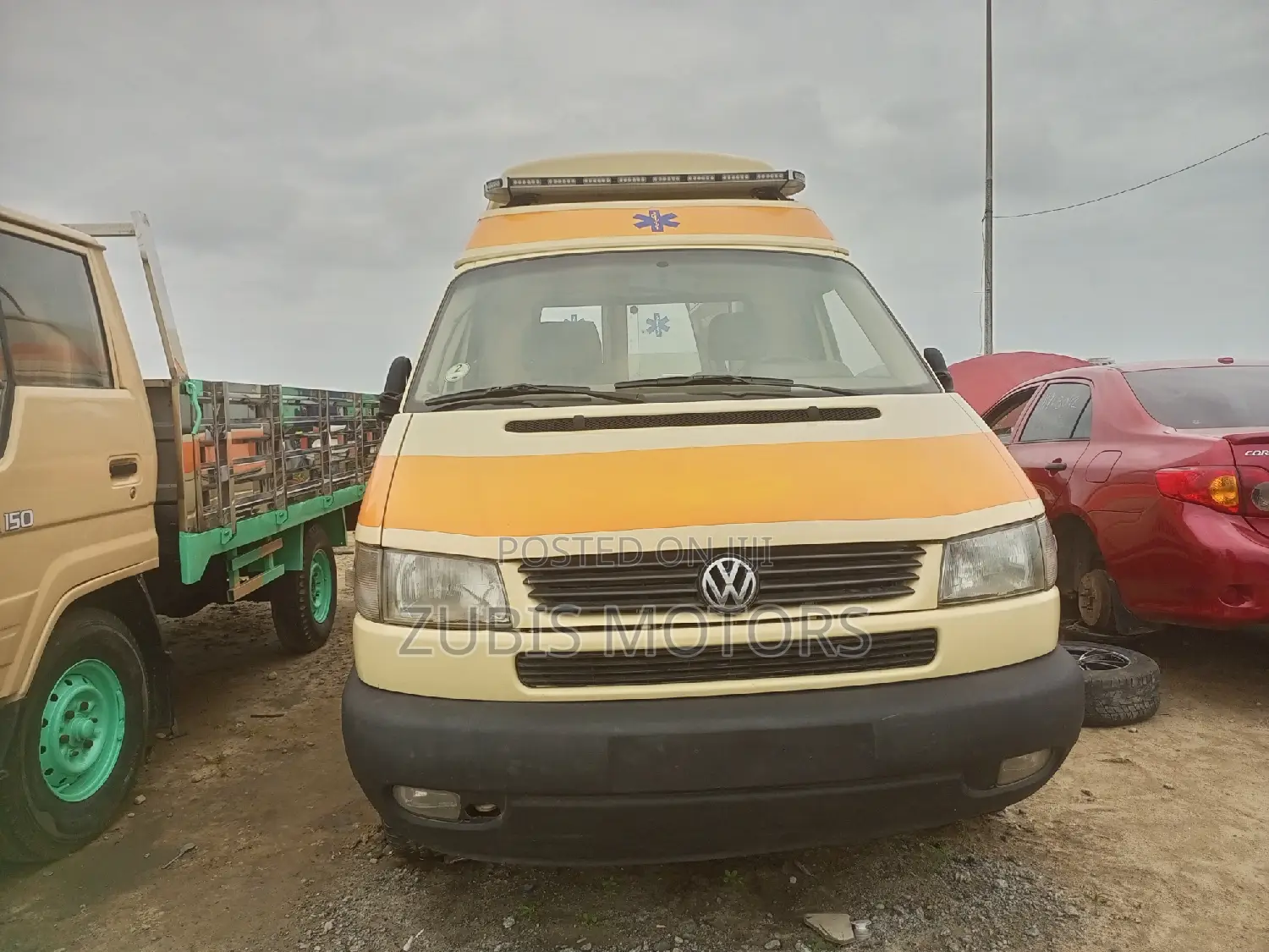 Volkswagen Transporter 2004 Yellow