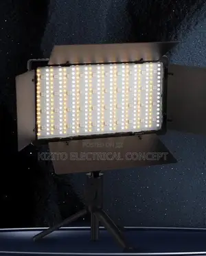 Adjustable Studio Light LED U600