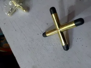 Golden Snooker Cue Rest