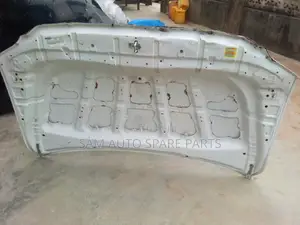 Toyota Tundra 2018 Model Bonnet Empty