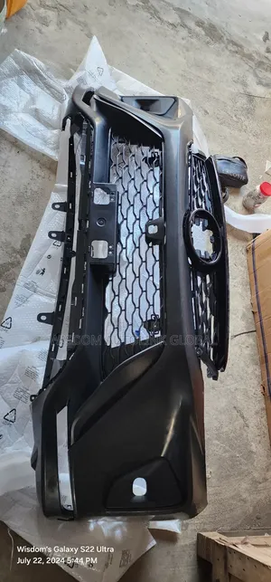 Complete Front Bumper for Toyota Fortuner 2023 Wit Daylight