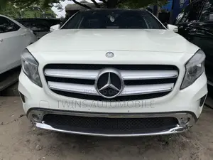 Mercedes-Benz GLA 250 2017 White