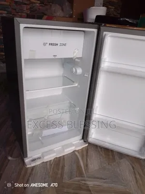 Hisense 90l Silver Refrigerator Single Door-ref093dr