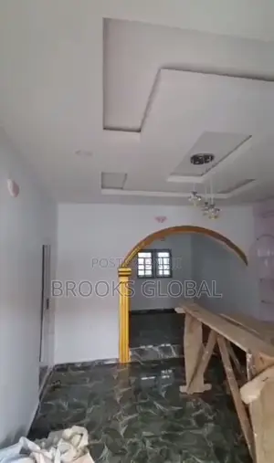 3bdrm Bungalow in Benin City for rent
