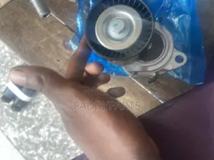 Suzuki Grand Vitara Belt Tensioner