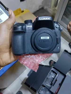 Panasonic Lumis Gh4