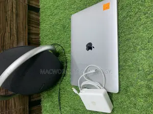 Laptop Apple MacBook Pro 2019 16GB Intel Core I7 SSD 1T
