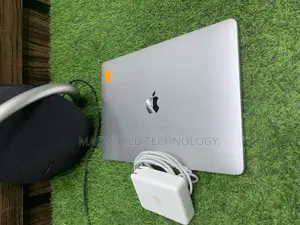 Laptop Apple MacBook Pro 2019 16GB Intel Core I7 SSD 1T