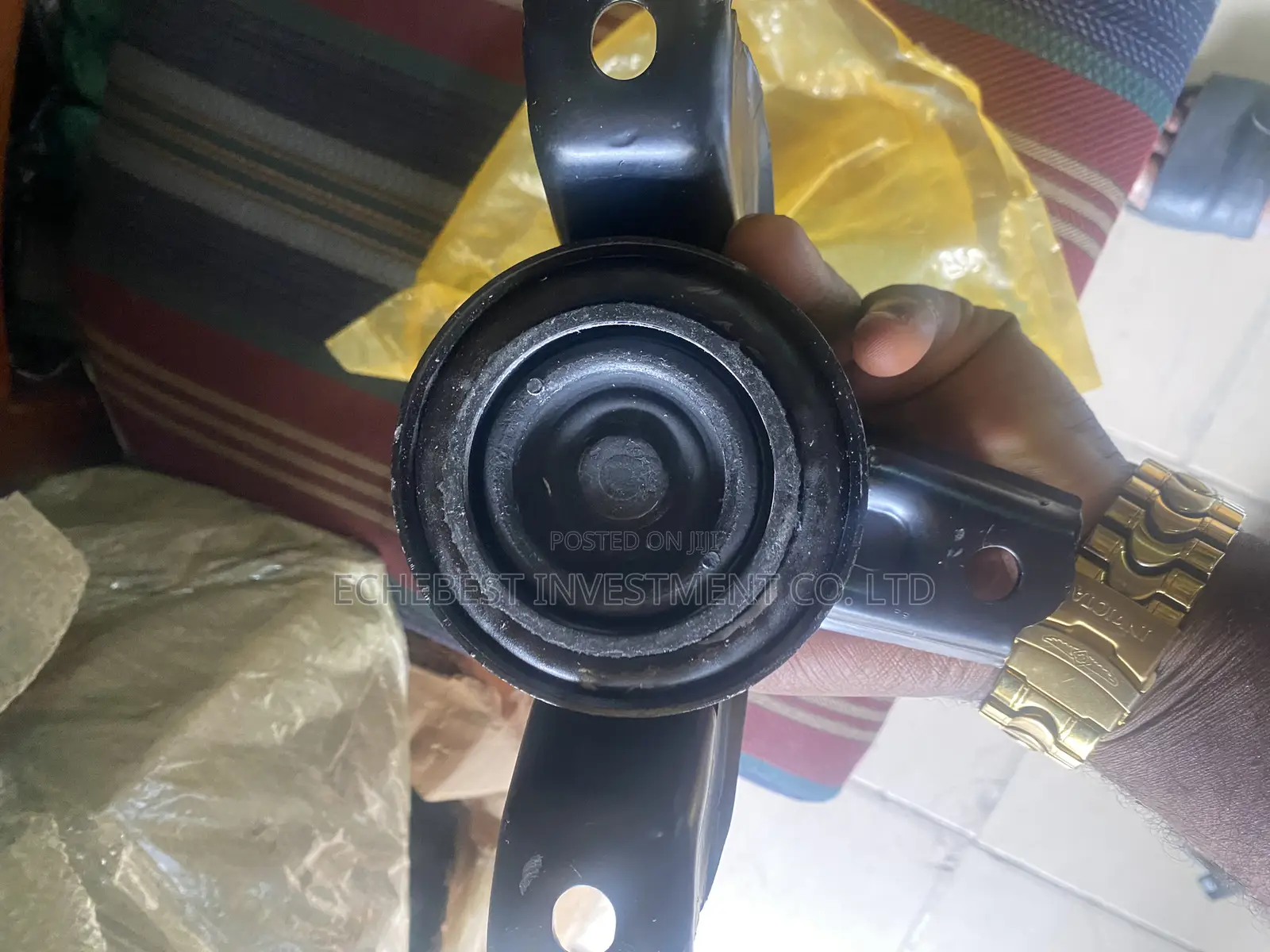 Quality Upper Engine Mount or Mount Elantra 2012, 2013 014