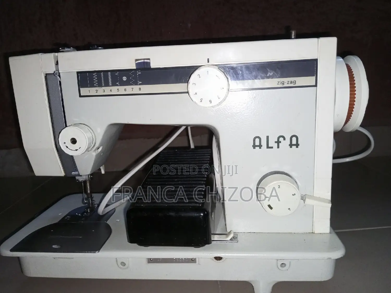 German ALFA Zig-Zag Semi Industrial German Sewing Machine.