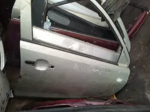 Toyota Corolla 05 Empty Door Front Right Side