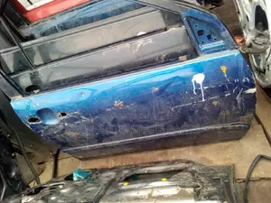 Toyota Corolla 06 Empty Front Right Side