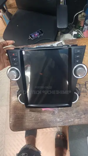 Highlander 2008 Tesla Android Screen