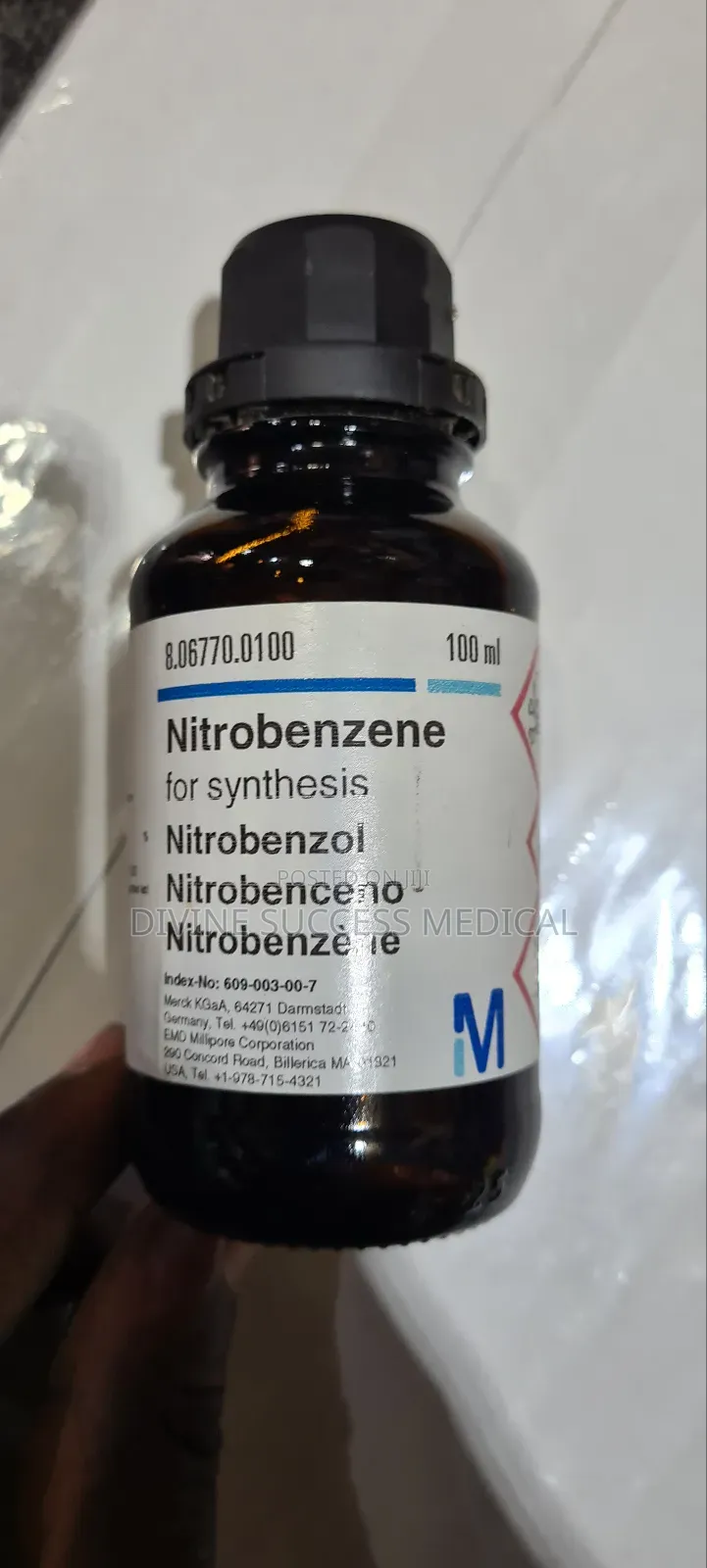 Nitrobenzene 100ml