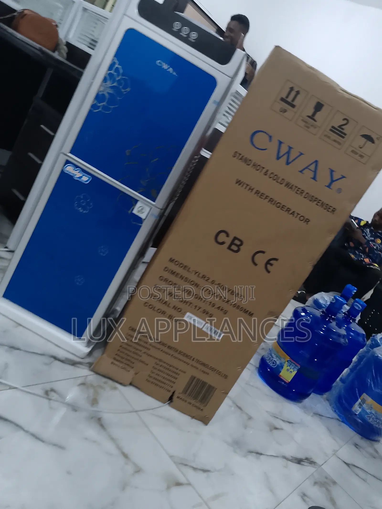 Brand New Hot and Cold Cway Dispenser