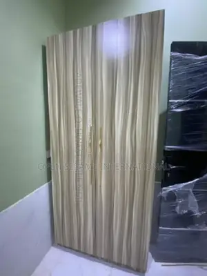 Full HDF High Gloss Masonia Masters Wardrope