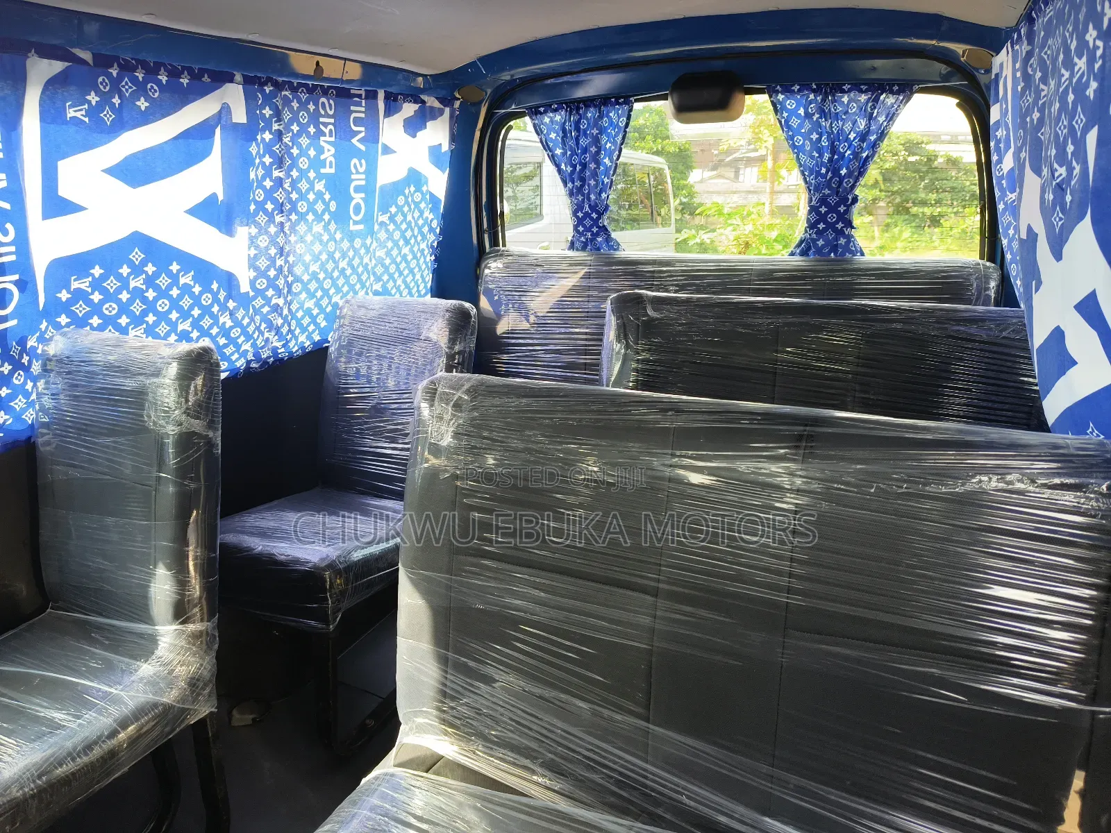Toyota HiAce 2004 Blue