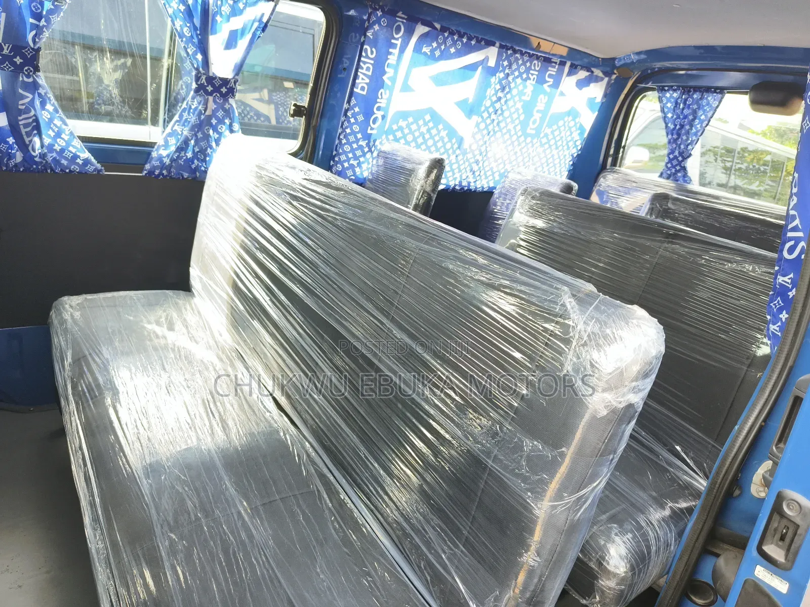 Toyota HiAce 2004 Blue