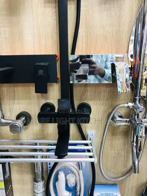 Executive Black Shower