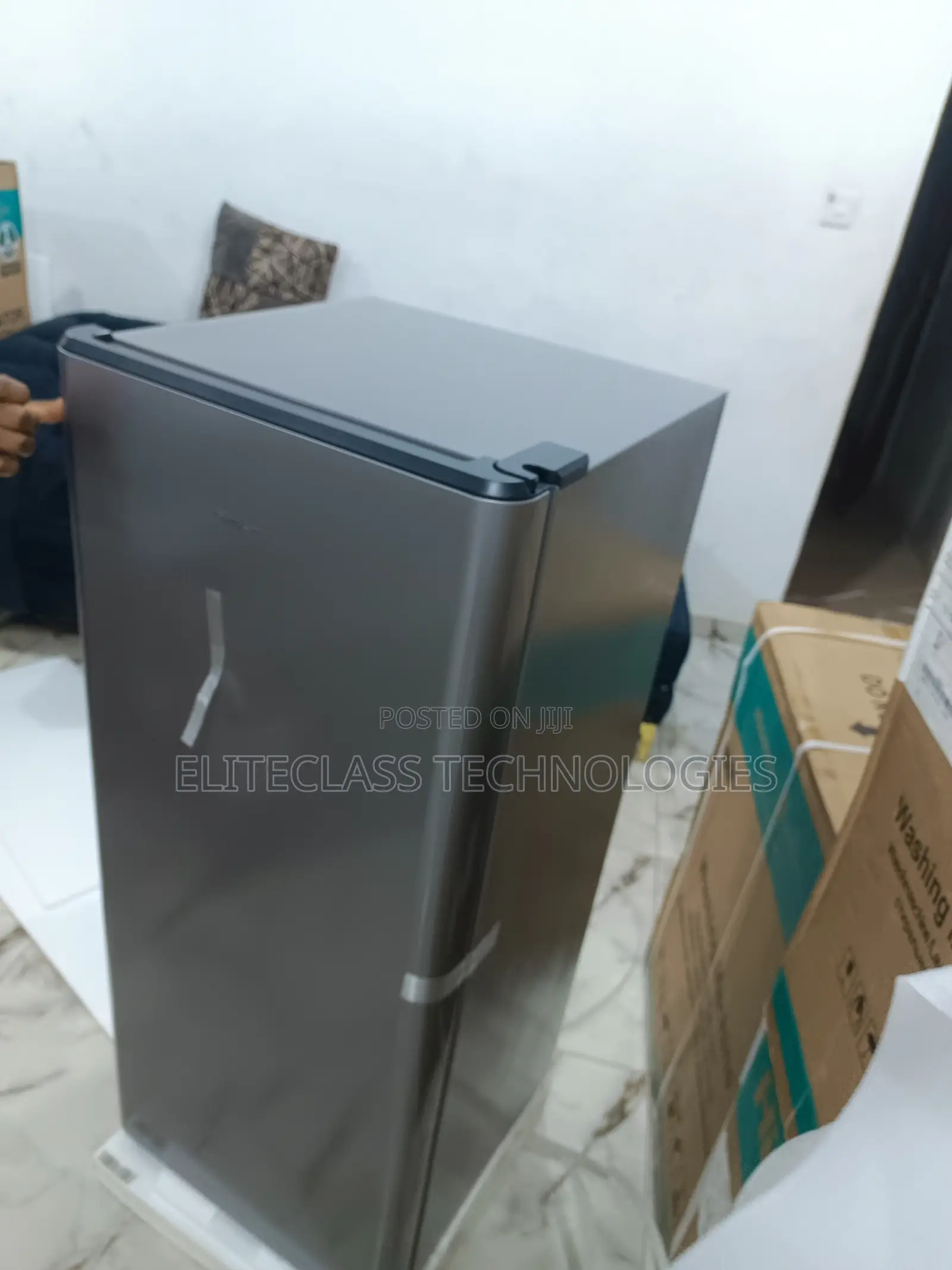 Fast Selling Hisense Refigerator RR230S