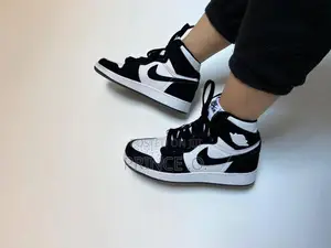 Unisex Nike Sneakers