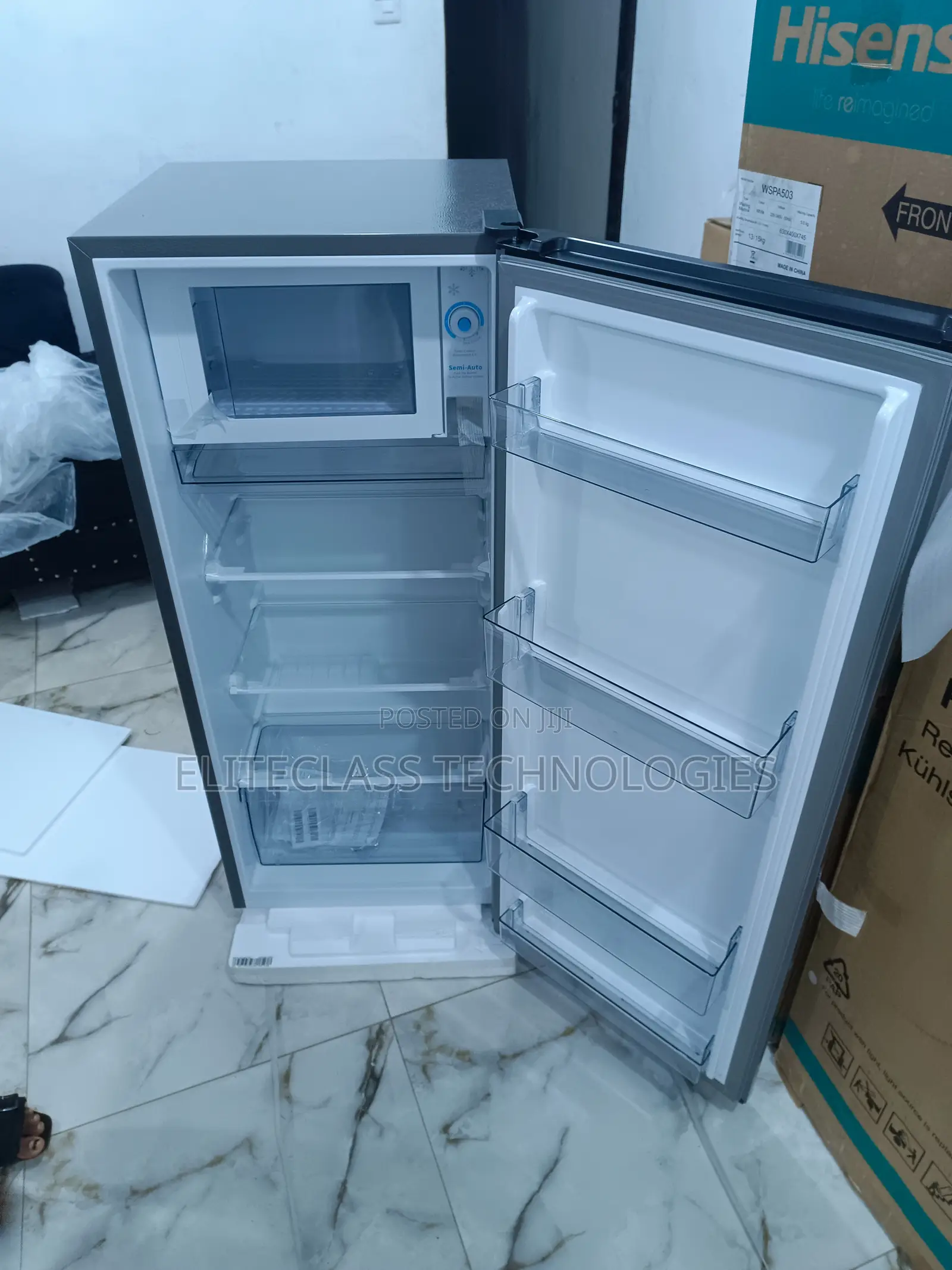 Super Cool Hisense Refigerator RR230S