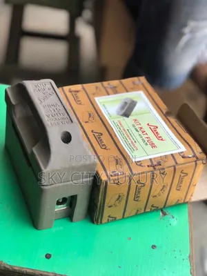 Stanley 200amp Cut Out Fuse