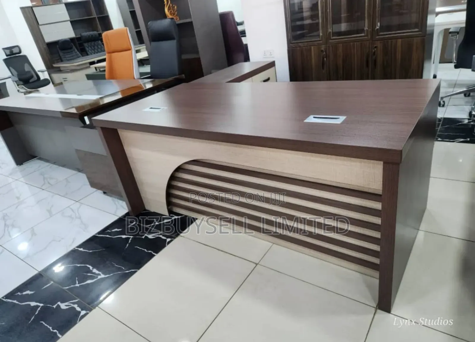 2 Mitres Super Executive Office Table With Extension and Mobile Drawer