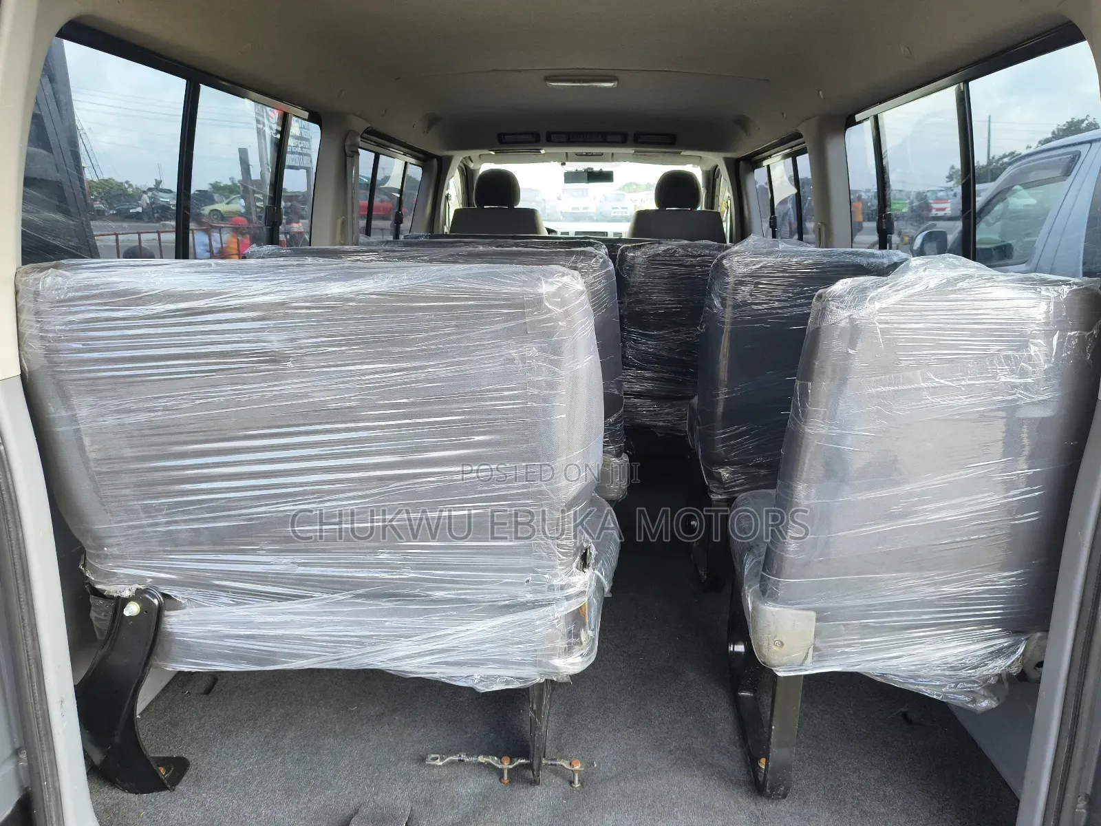 Toyota HiAce 2013 Grey