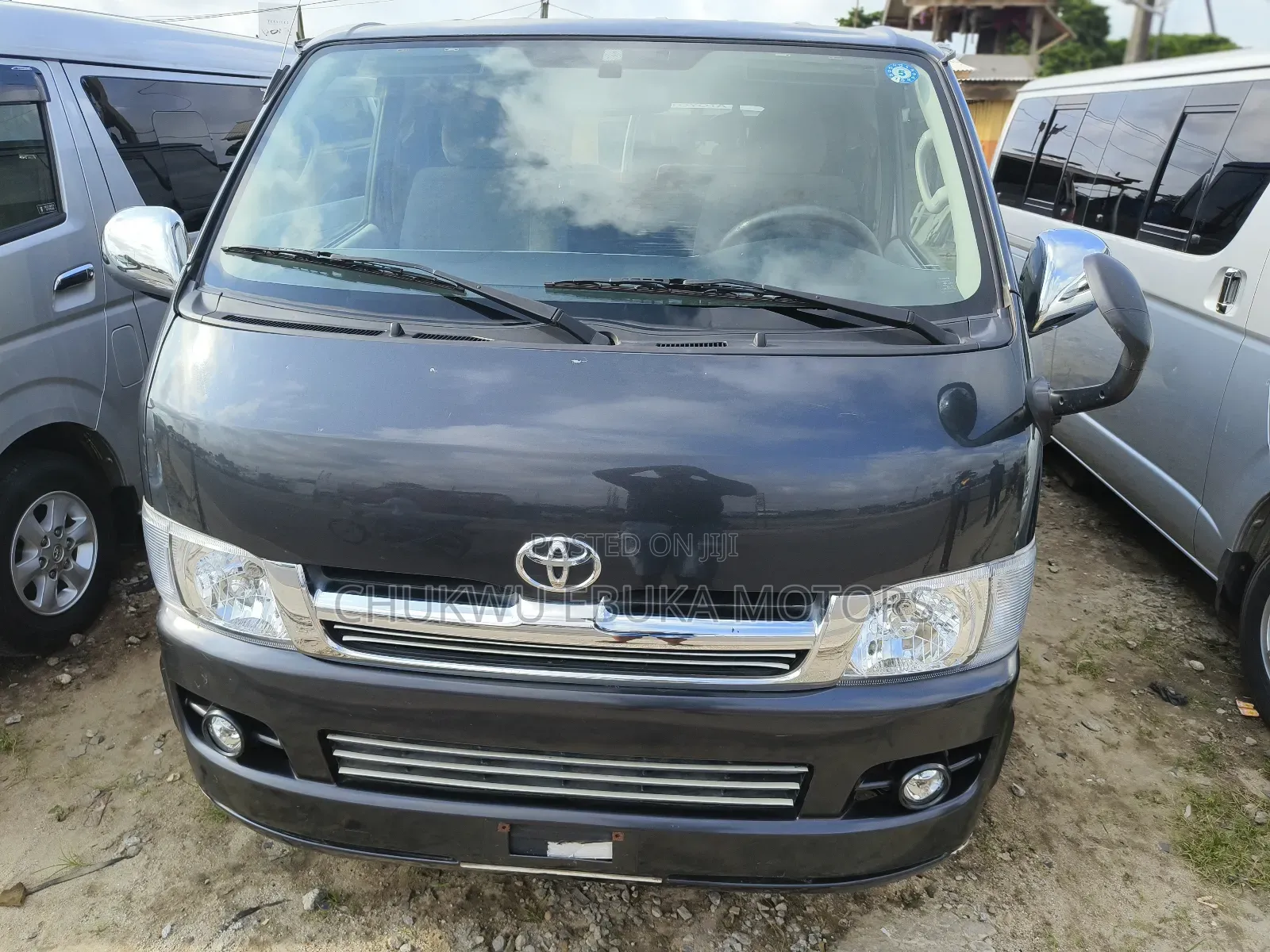 Toyota HiAce 2013 Grey