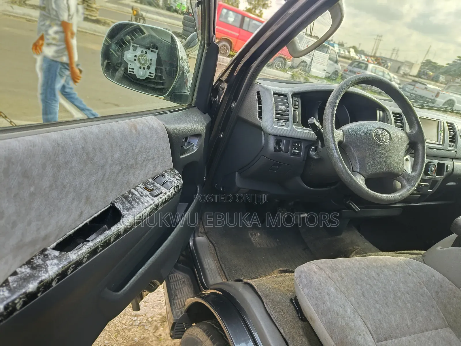 Toyota HiAce 2013 Grey