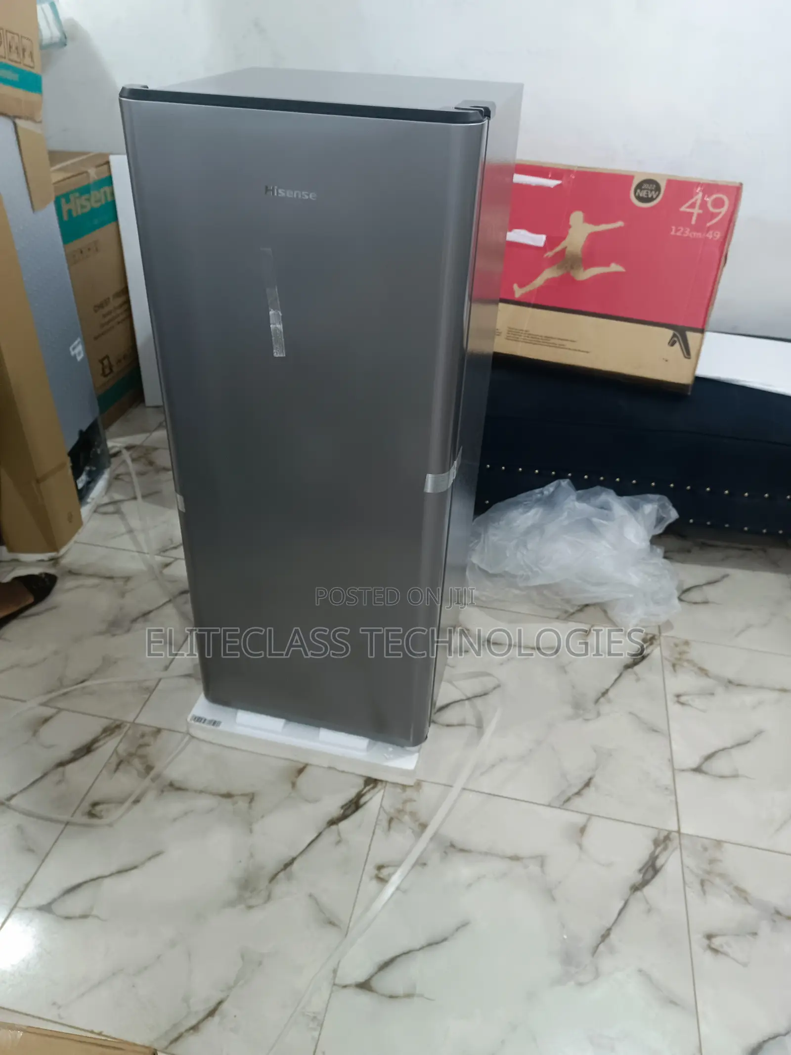 Noiseless Hisense Refigerator RR230S