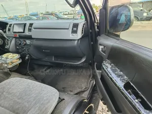 Toyota HiAce 2013 Grey