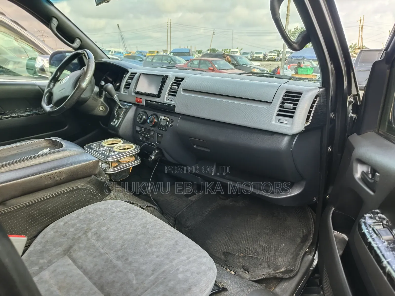 Toyota HiAce 2013 Grey