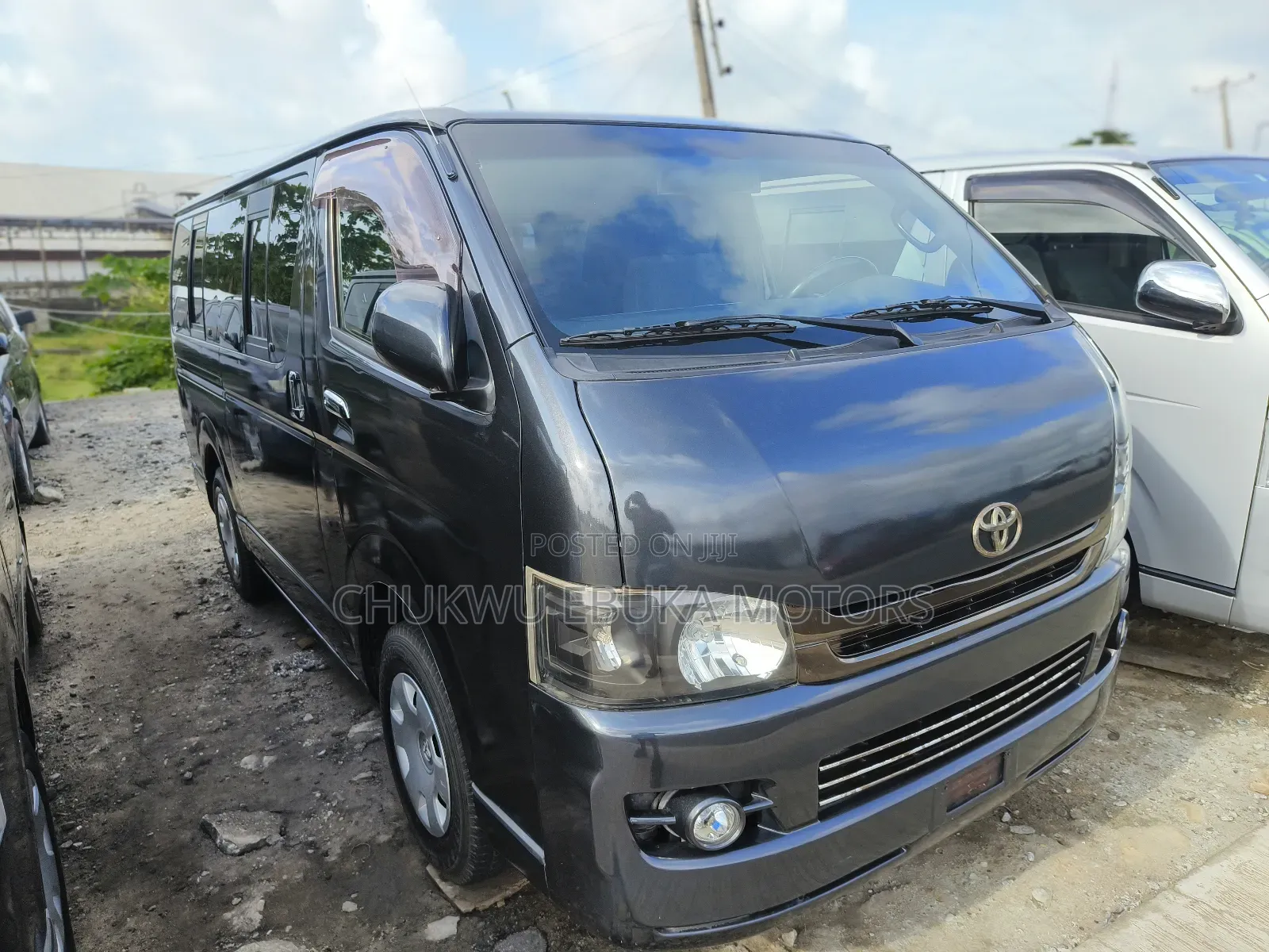 Toyota HiAce 2013 Grey