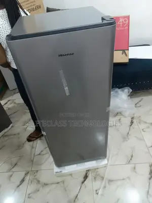 Powerful Hisense Refigerator RR230S