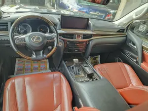 Lexus LX 570 AWD 2018 Black