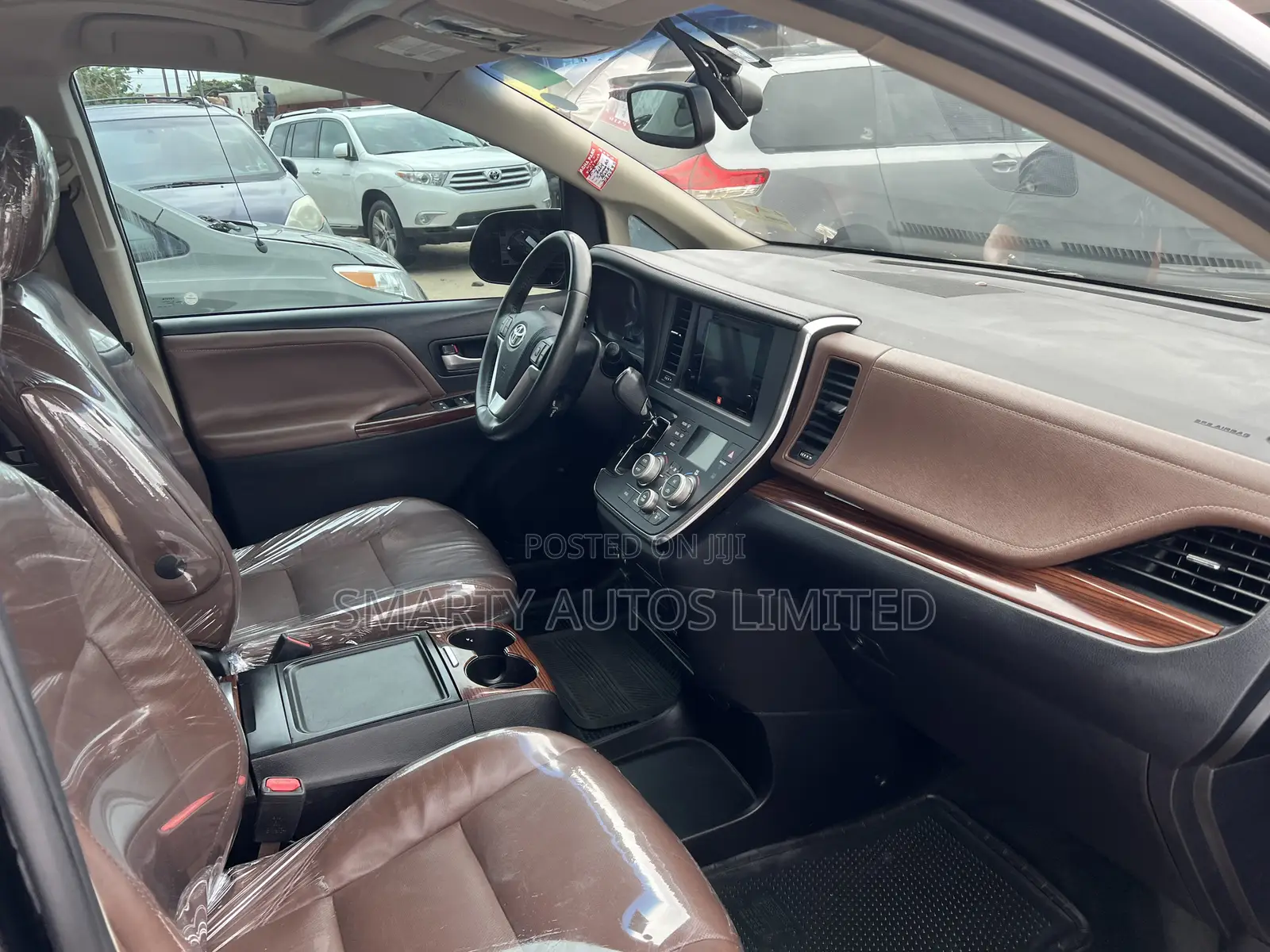 Toyota Sienna 2017 Black