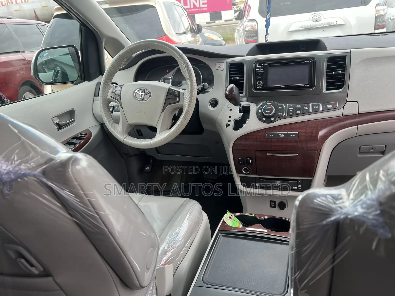 Toyota Sienna 2014 Gray