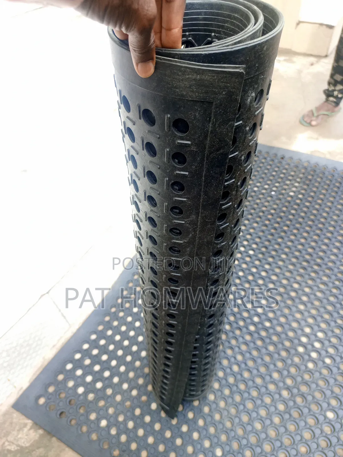 90 By 150 Hollow Foot Mat