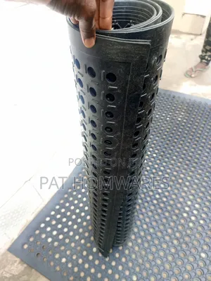 90 By 150 Hollow Foot Mat