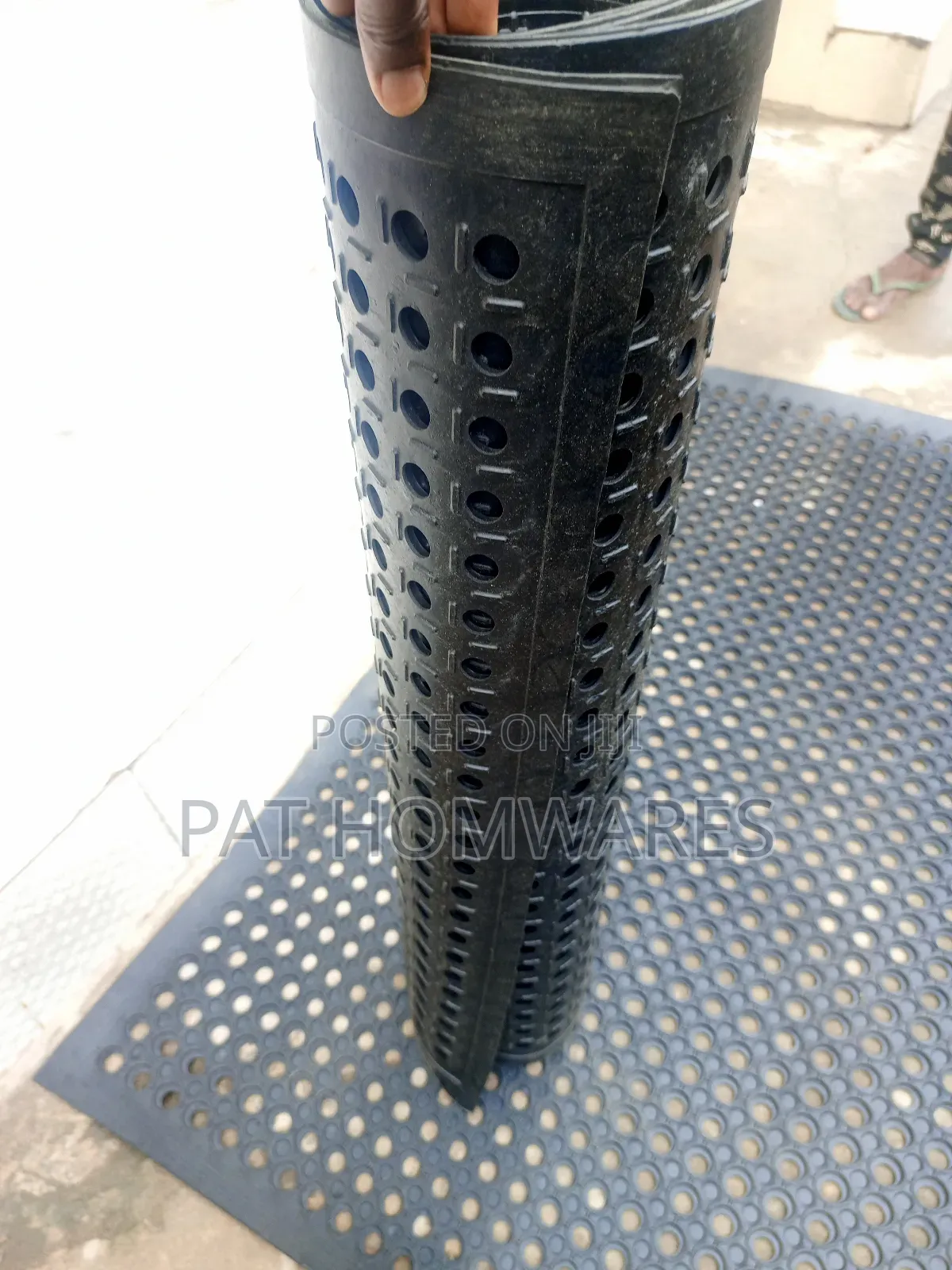 90 By 150 Hollow Foot Mat