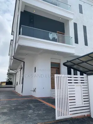 5bdrm Duplex in Ocean Bay Estate, Lekki for sale