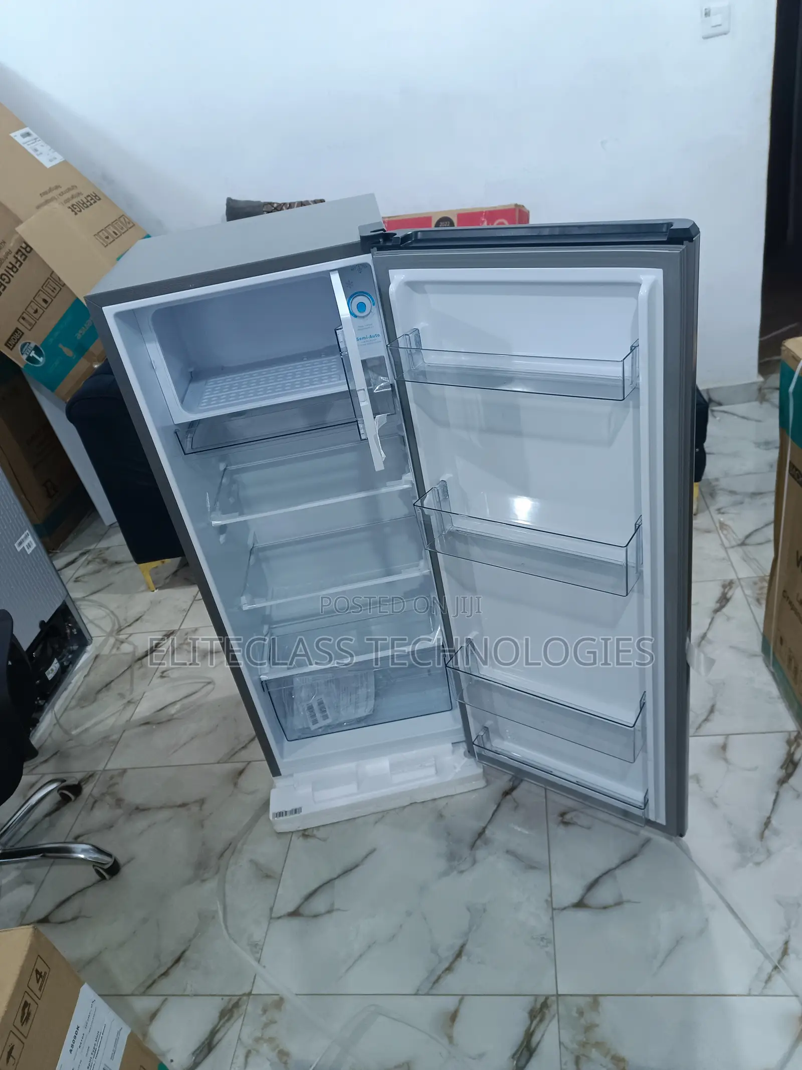 Standby Hisense Refrigerator RR230S