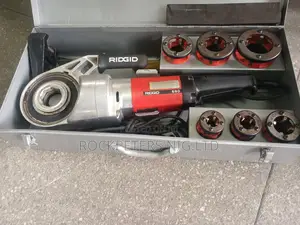 Ridgid 690 Pipe Threading Machine 1⁄2" - 2"